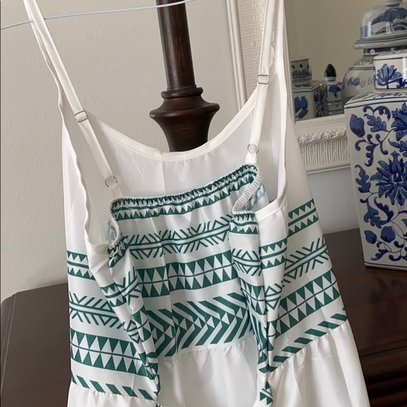 Flowy Maxi dress - Picture 5 of 7